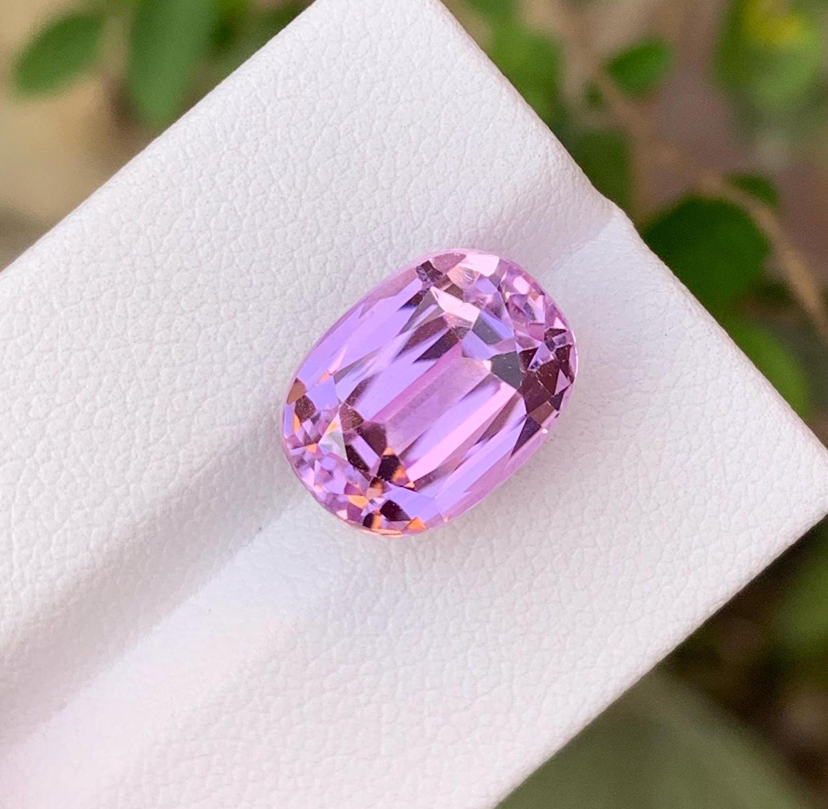 Kunzite from Afghanistan: Meaning, Benefits & Why Heated Kunzite Is a Stunning Choice