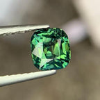 Elegant Natural Blue Green Sapphire 1.47 Carats Loose Gemstone Sri Lanka Sapphire For Jewelry Size