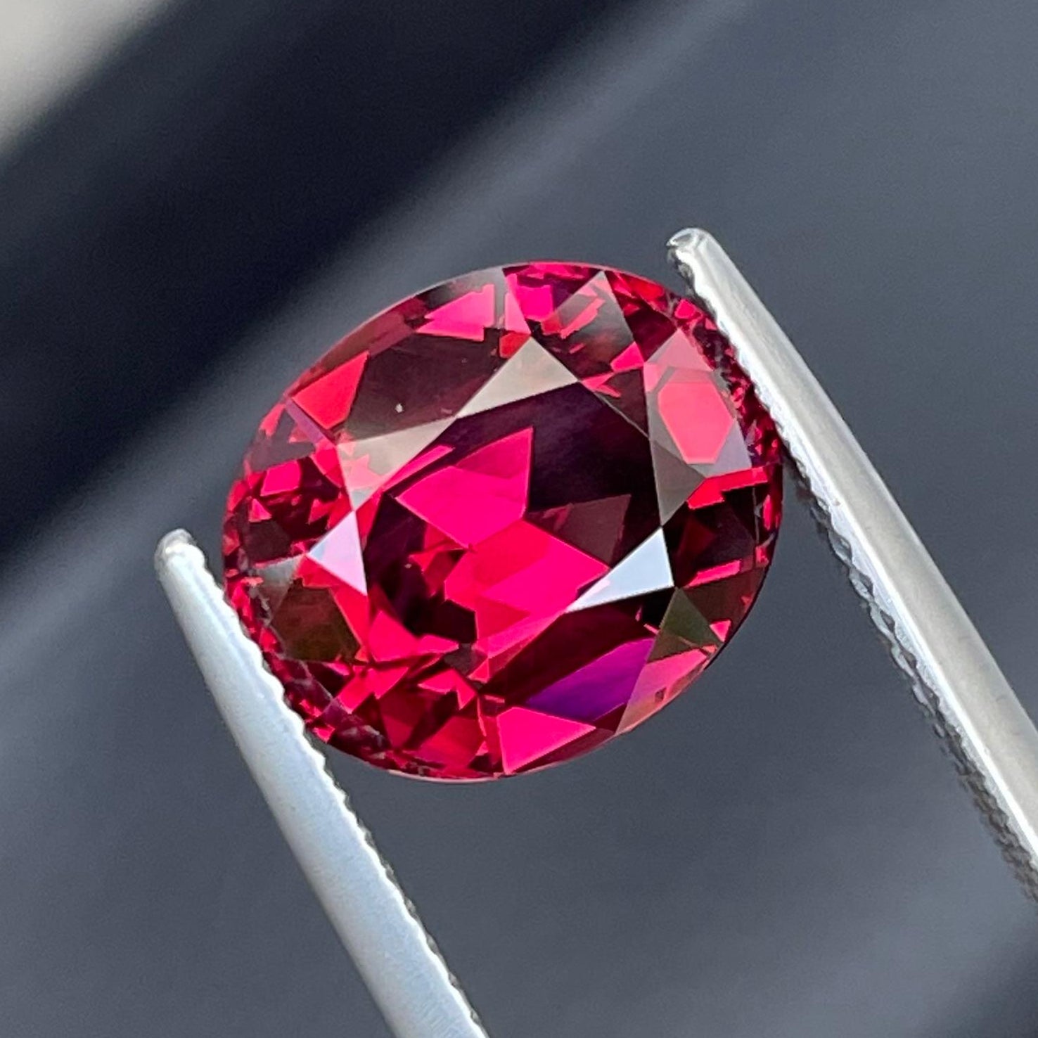 Beautiful Natural Umbalite Garnet Gemstone From Tanzania, 6.65 Carats, Loose Gemstone Main image