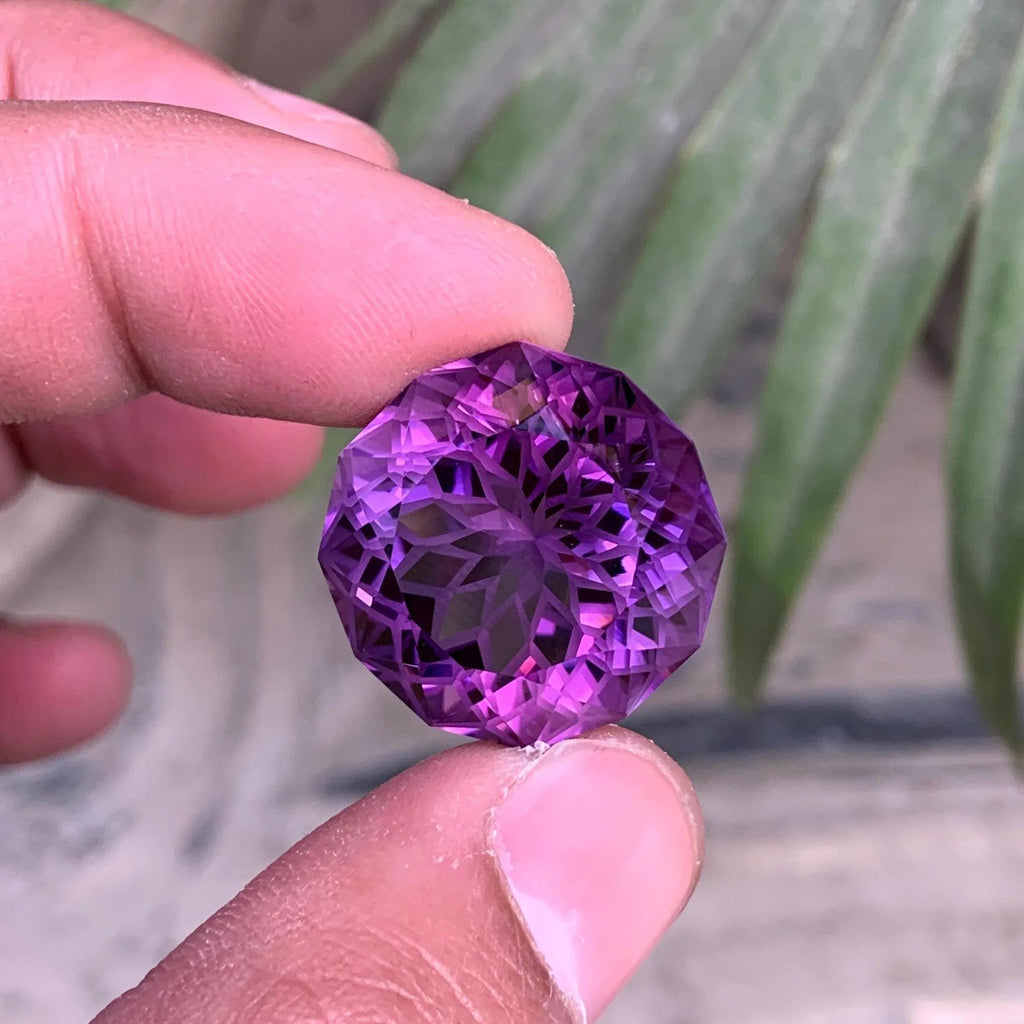 High-Quality Purple Amethyst Crystal – Flower Cut