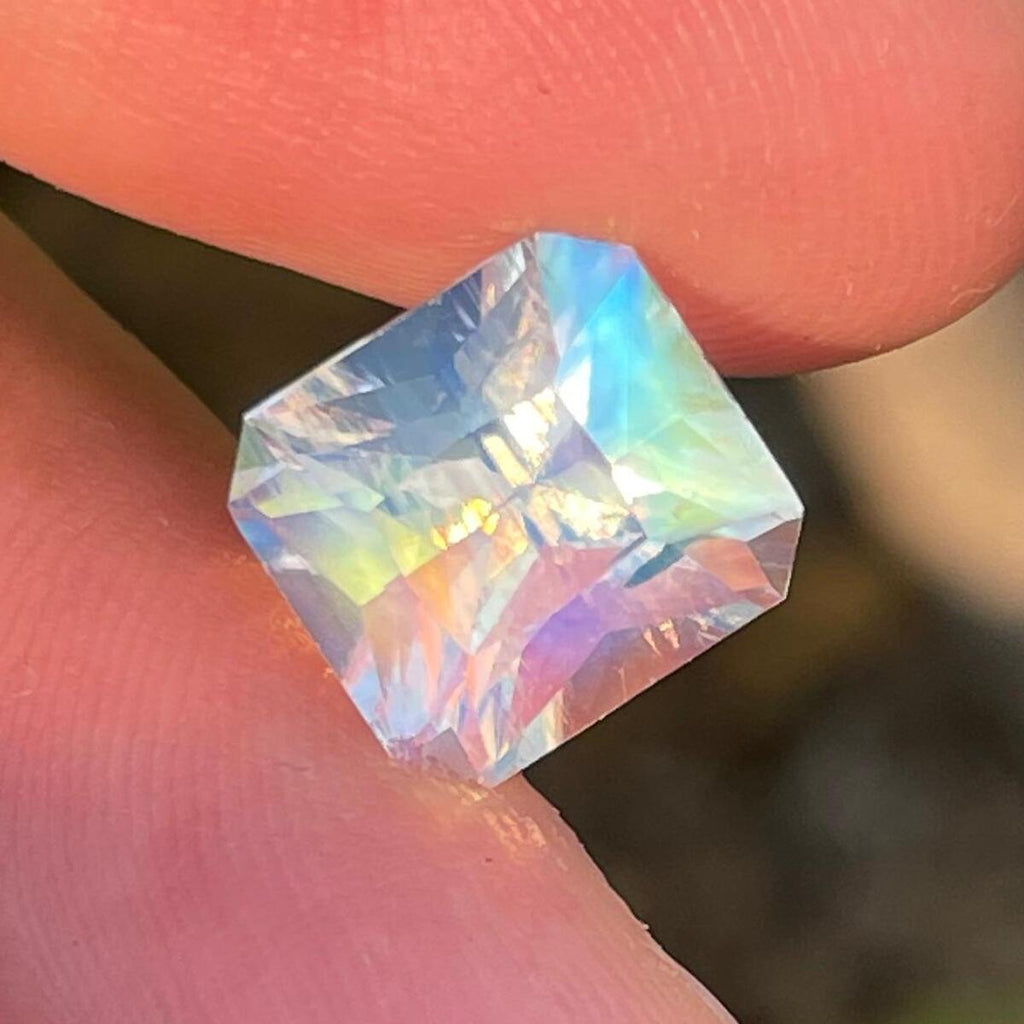 Multi Color Natural Moonstone 5.51 Ct Loose Gemstone Madagascar Moonstone Untreated Flashy Moonstone