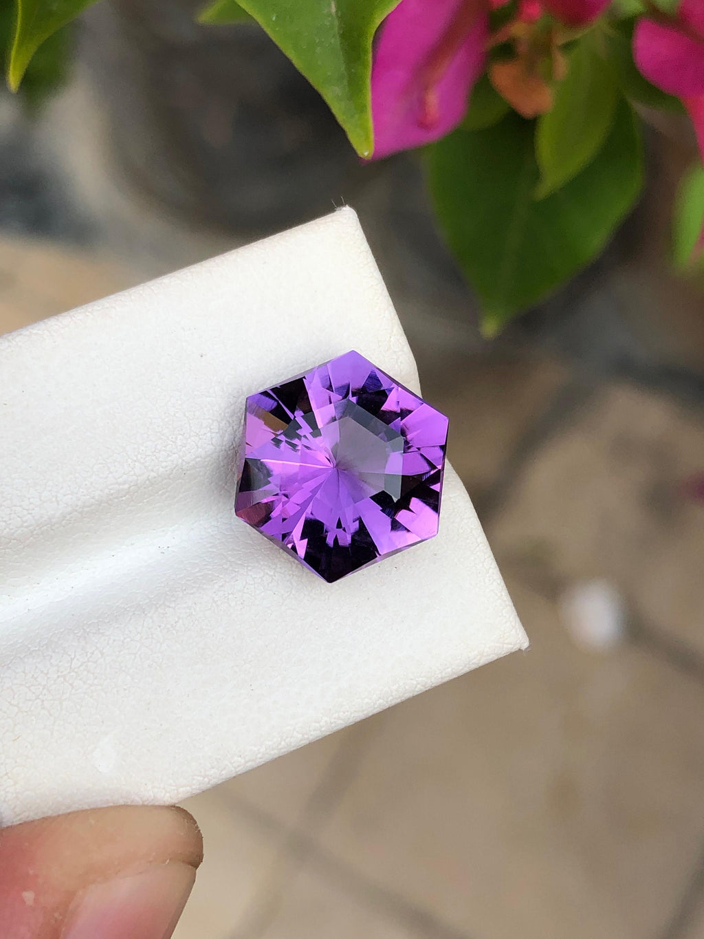 Natural 7.45 Carat Amethyst Gemstone with Eye-Clean Clarity, Hexagon Cut