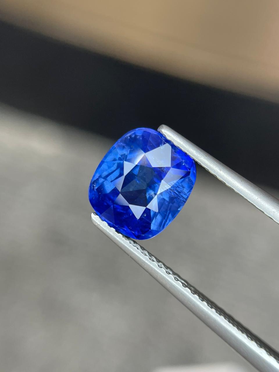 3.48 Ct Natural Ceylon Sapphire Rich Royal Blue color Excellent Cushion Cut