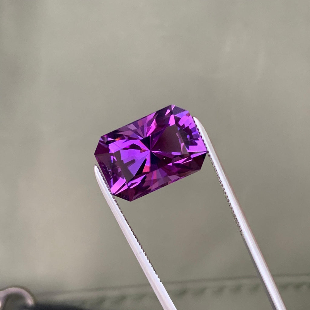 Purple Amethyst Gemstone – Eye Clean Clarity