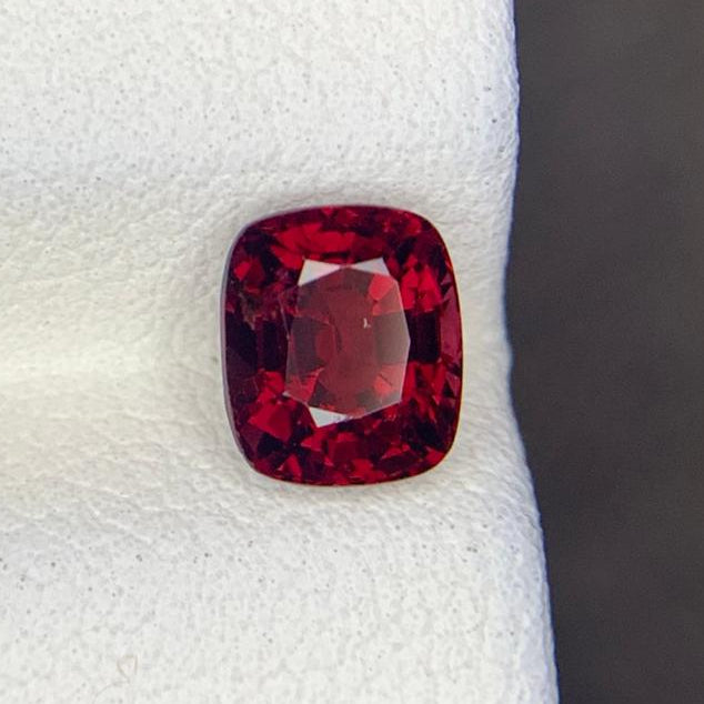Deep Red Natural Spinel Gemstone, 1.37 Carats, Burma Loose Stone for Jewelry