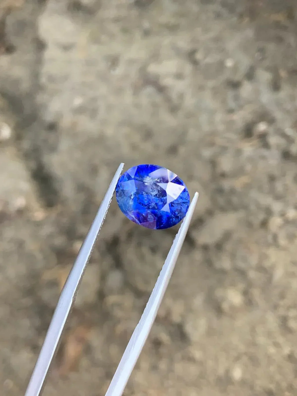 Blue Sapphire – 5.00 Ct Ceylon Gem | 10.2×8.3 mm | Heated Natural Sapphire