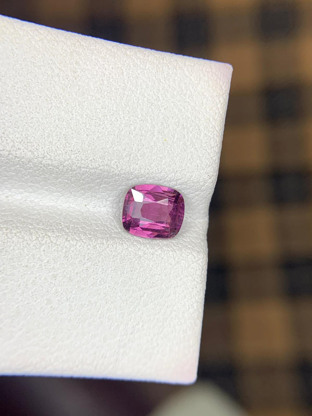 Natural Burmese Pink Spinel – 0.85 Ct Genuine Gem | Untreated Fine Spinel