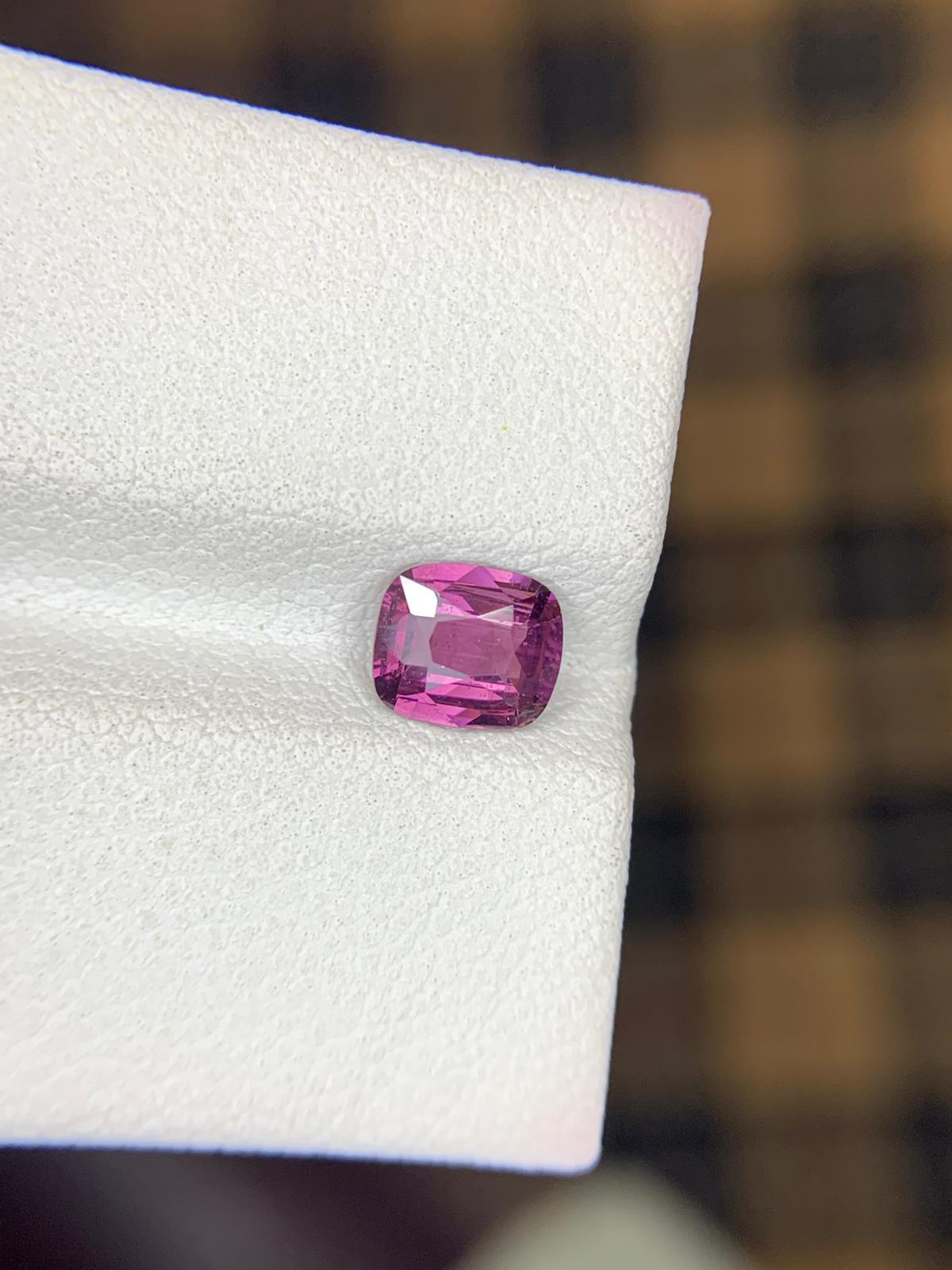 Natural Burmese Pink Spinel – 0.85 Ct Genuine Gem | Untreated Fine Spinel