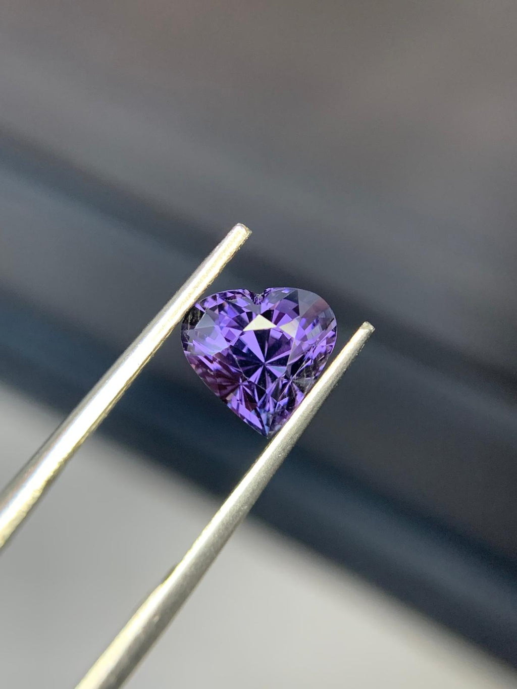 Natural Purple Heart Shape Spinel Gemstone For Making Rings, 2.56 Carats Loose Gemstone For Jewelry