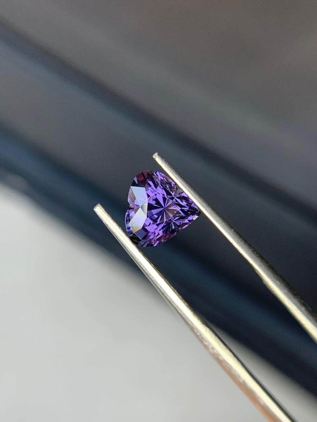 Natural Purple Heart Shape Spinel Gemstone For Making Rings, 2.56 Carats Loose Gemstone For Jewelry