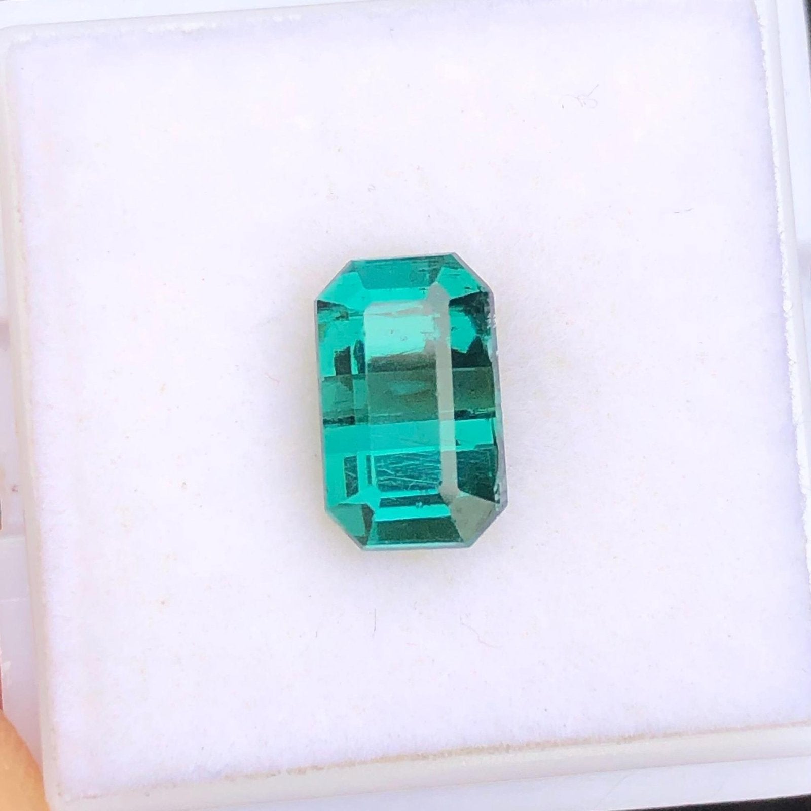 Stunning Natural Blue Green Tourmaline 2.65 Carats