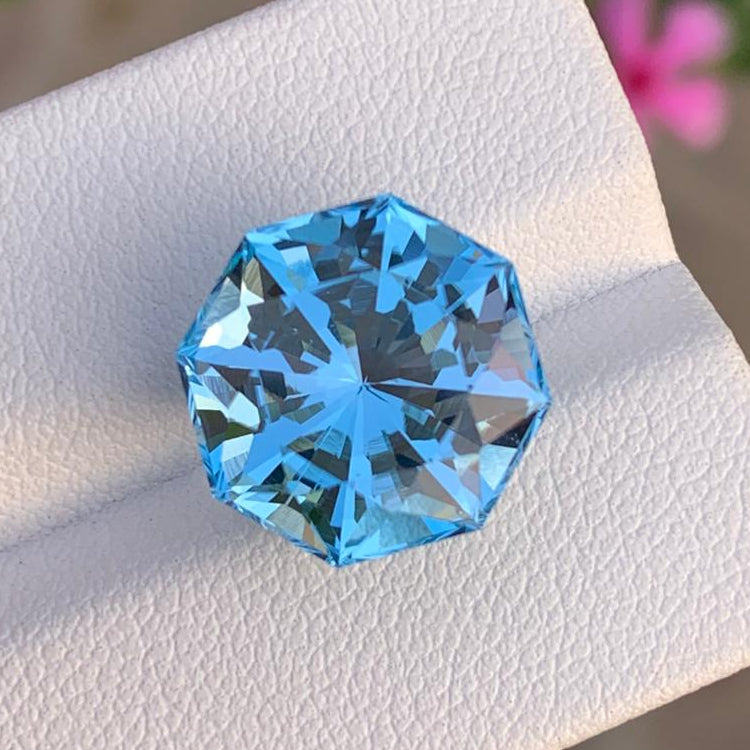 13.1 Carat Swiss Blue Topaz, Natural Beauty, Hexagonal Cut Loose Gemstone Main image