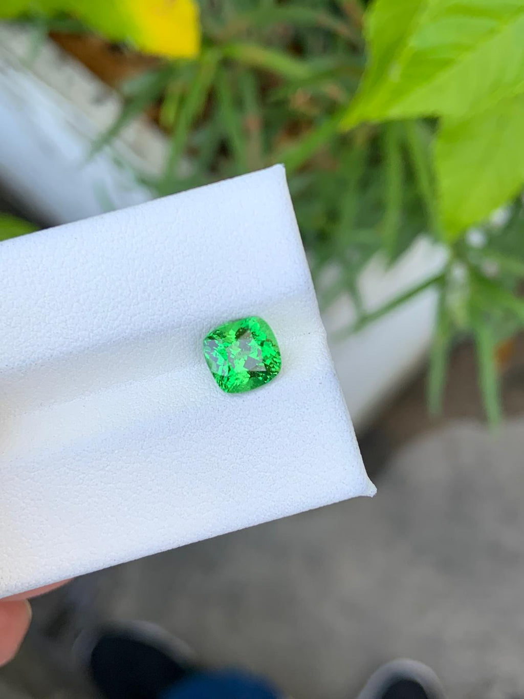 Stunning Natural Green Tsavorite Gemstone, 1.25 Carats, Loose Gemstone For Rings