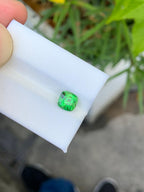 Stunning Natural Green Tsavorite Gemstone, 1.25 Carats, Loose Gemstone For Rings