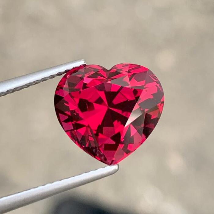 Exceptional Heart Shape Umbalite Garnet 7.38 carats Loose Gemstone Perfect Heart Shape For Pendant Size Use