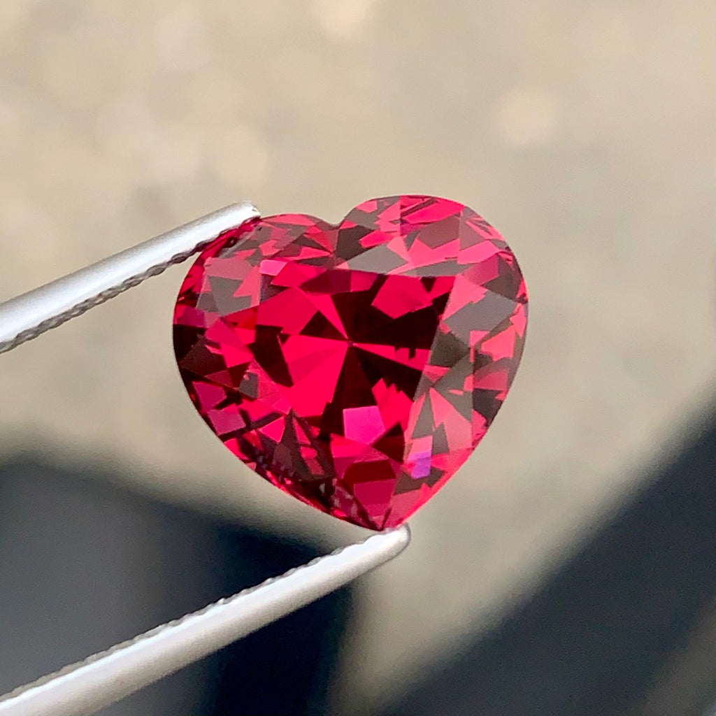 Exceptional Heart Shape Umbalite Garnet 7.38 carats Loose Gemstone Perfect Heart Shape For Pendant Size Use