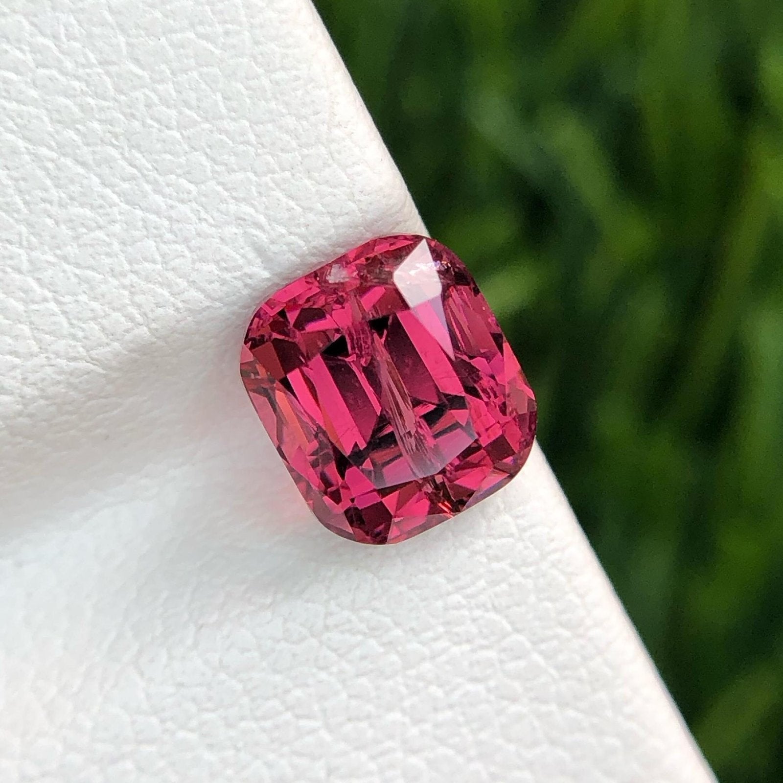 Pinkish Red Garnet Gemstone, 2.25 carats