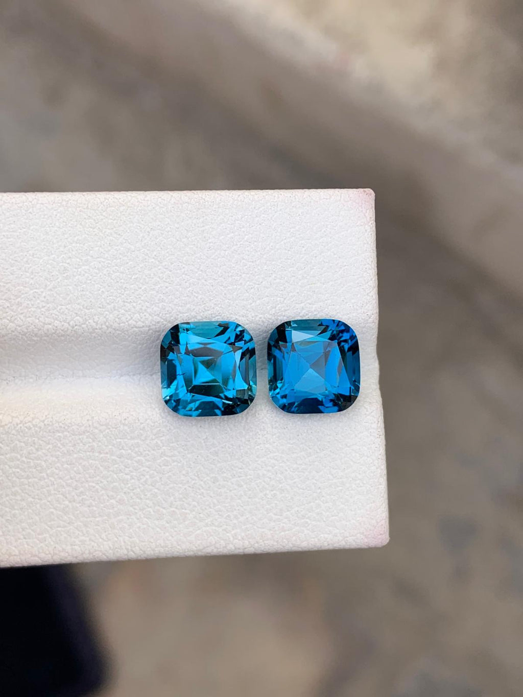 Royal London Blue Topaz – 6.75 Ct Eye-Clean Brazilian Gem | 8×8 mm Cushion Beauty