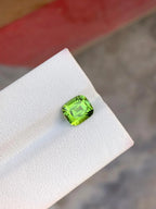Fine Natural Pakistani Peridot – 1.90 Ct VSi Clarity | Untreated Lime-Green Gem