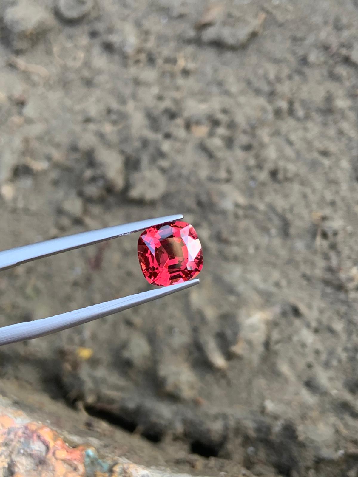 Natural Madagascar Garnet – 2.30 Ct Eye-Clean Gem | Untreated Fine Garnet