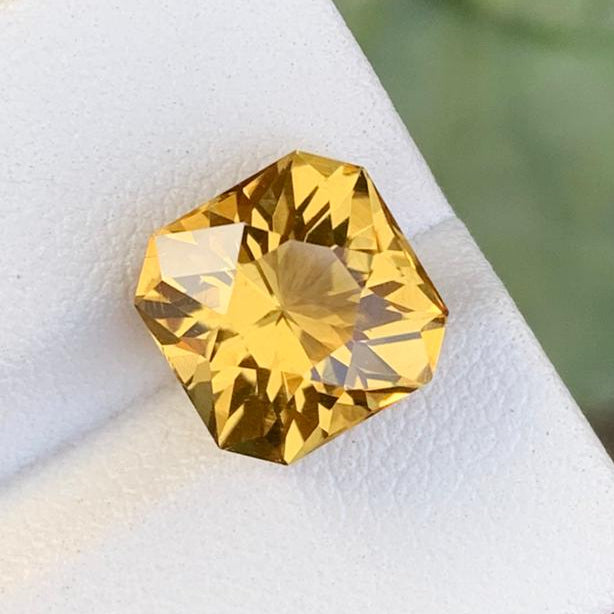 Natural Brazilian Citrine – 4.30 Ct Eye-Clean Gem | Untreated Golden Citrine