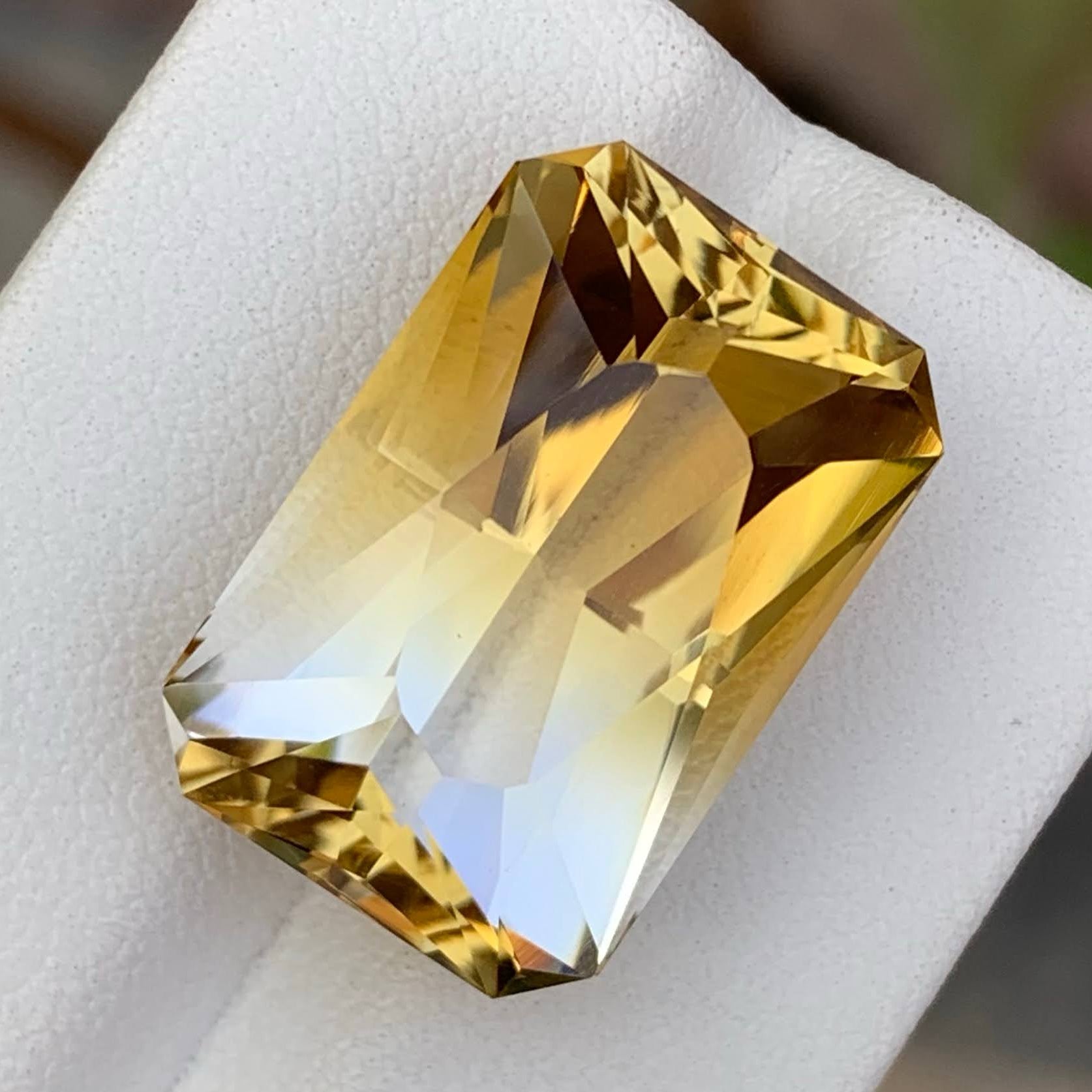 Natural Bicolour Citrine 20.92 Ct Brazil Pixel Cut Large Loose Gemstone Loupe Clean Yellow Citrine