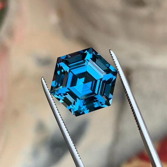 London Blue Topaz 10.95 Ct Hexagon Cut