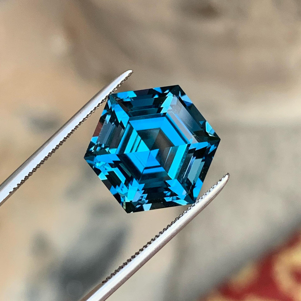 London Blue Topaz 10.95 Ct Hexagon Cut