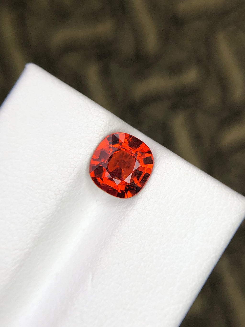 Orangey Red Garnet: 1.75 Carat SI Clarity Loose Gemstone