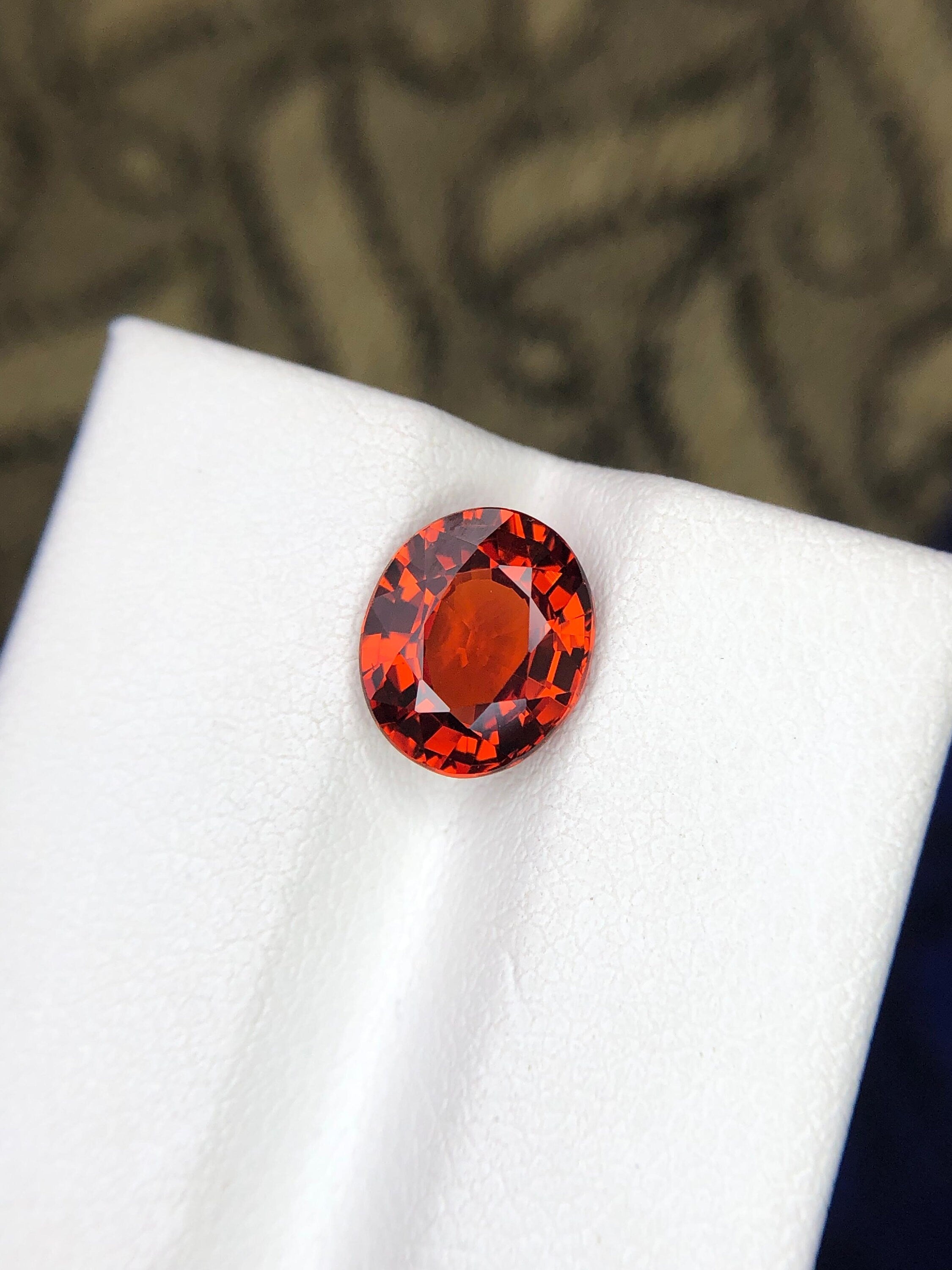 Oval Spessartine Garnet Gemstone: 2.75 ct Warm Red Jewelry Stone