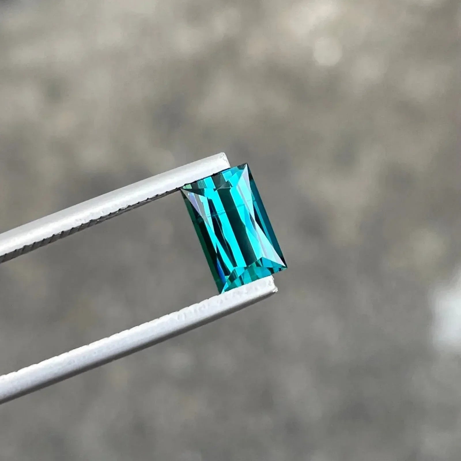 Afghan Tourmaline Gemstone: 1.65 Cts, Rectangular Scissors Cut - Splendor Gems Main image