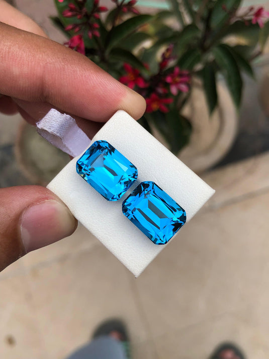 29.10 Carats Electric Blue Topaz Pair