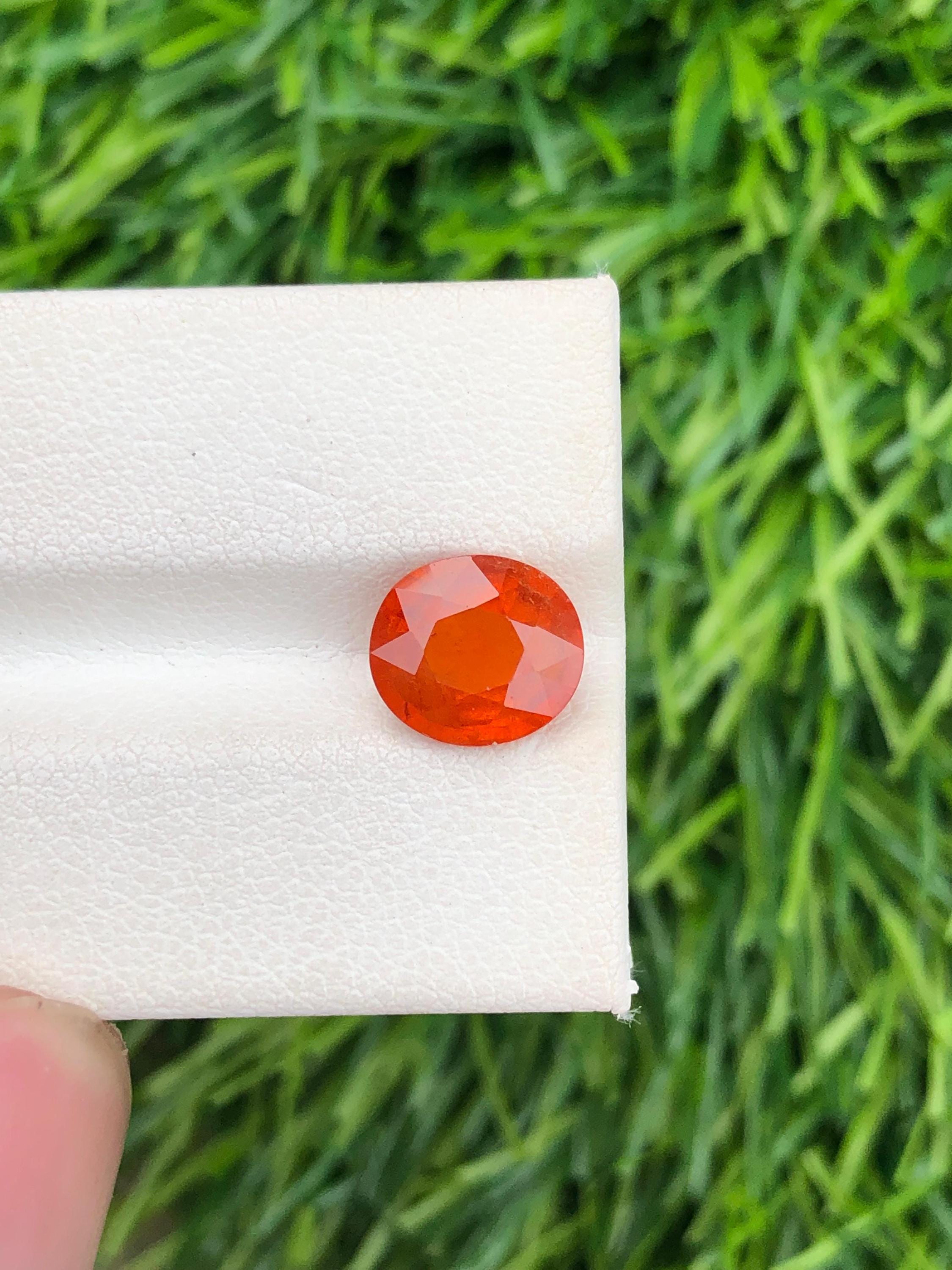 Oval Spessartine Garnet Gemstone: 3 Carat Deep Orange SI Clarity