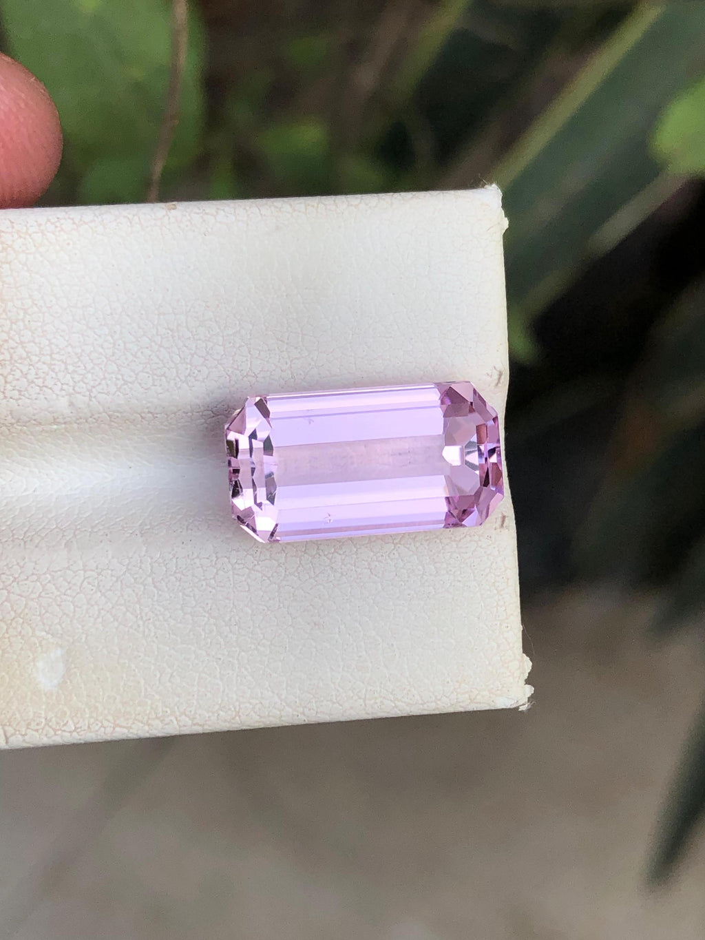 Pale Lavender Kunzite Gemstone: 9 CTS Afghan Jewelry Stone