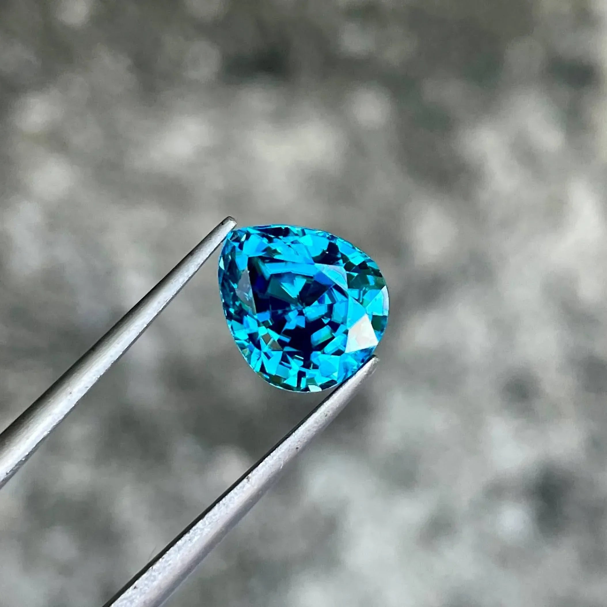 Cambodia Blue Zircon Gemstone: 4.61 CTS Pear Shape, VVS Clarity - Splendor Gems