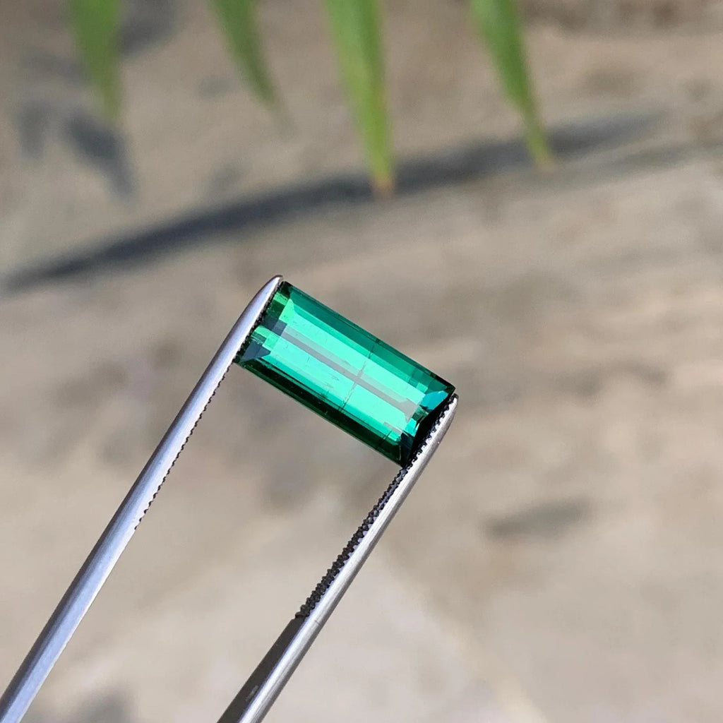 Faceted Bluish Green Tourmaline: 3.55 ct Baguette Cut Gemstone - Splendor Gems