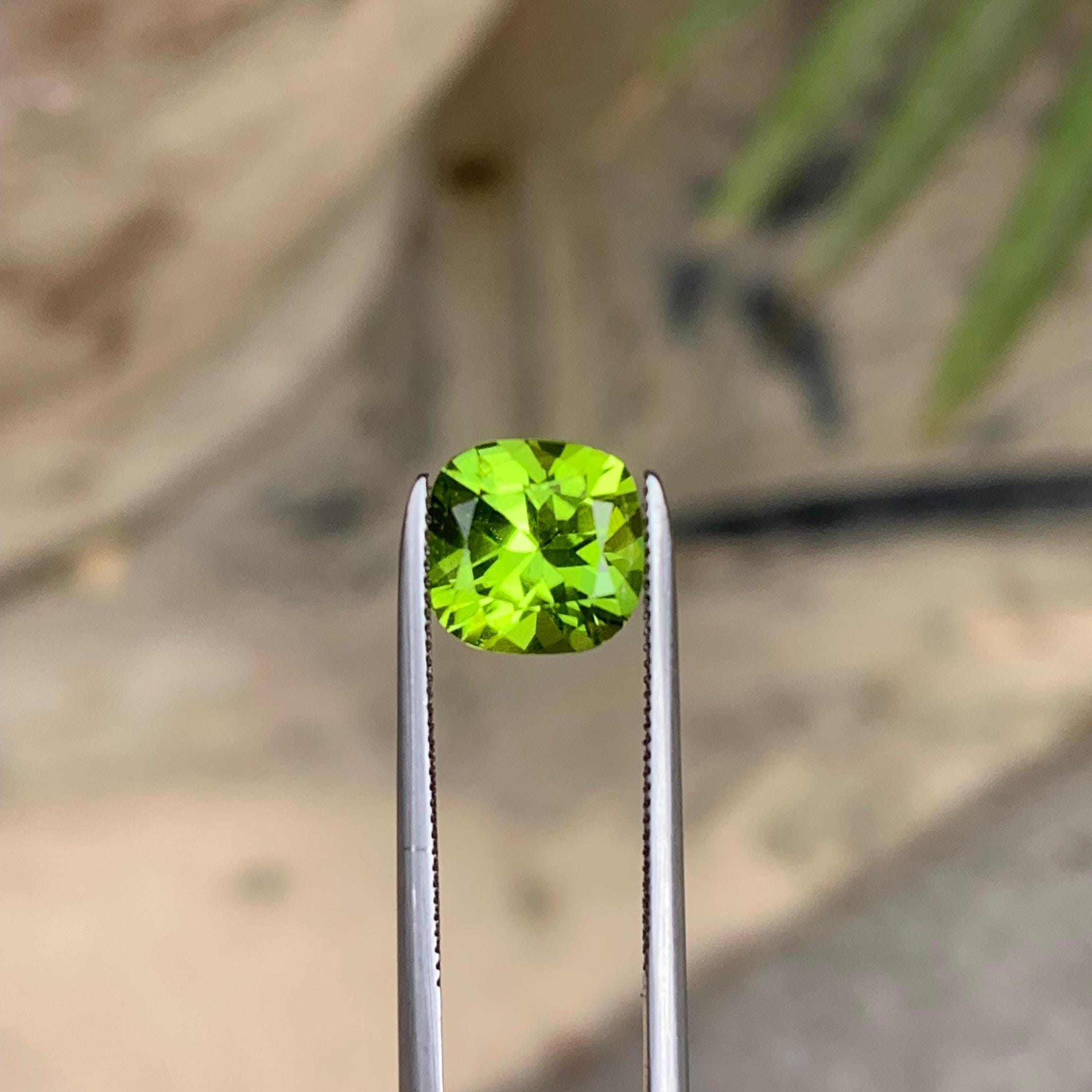 Flower Cut Peridot Stone: 2.05 ct, Pakistan VSI Cushion Cut