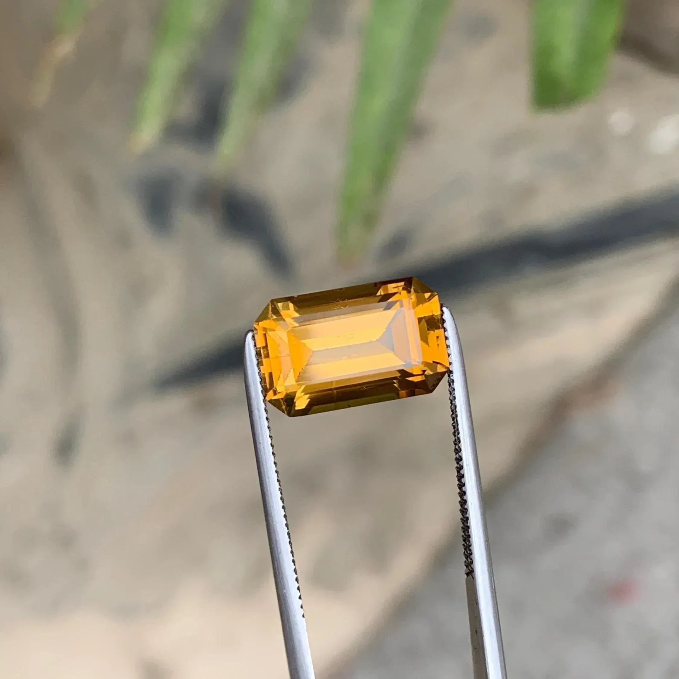 Chrome Yellow Citrine: 3.95 CTS Emerald Cut Loose Gemstone - Splendor Gems