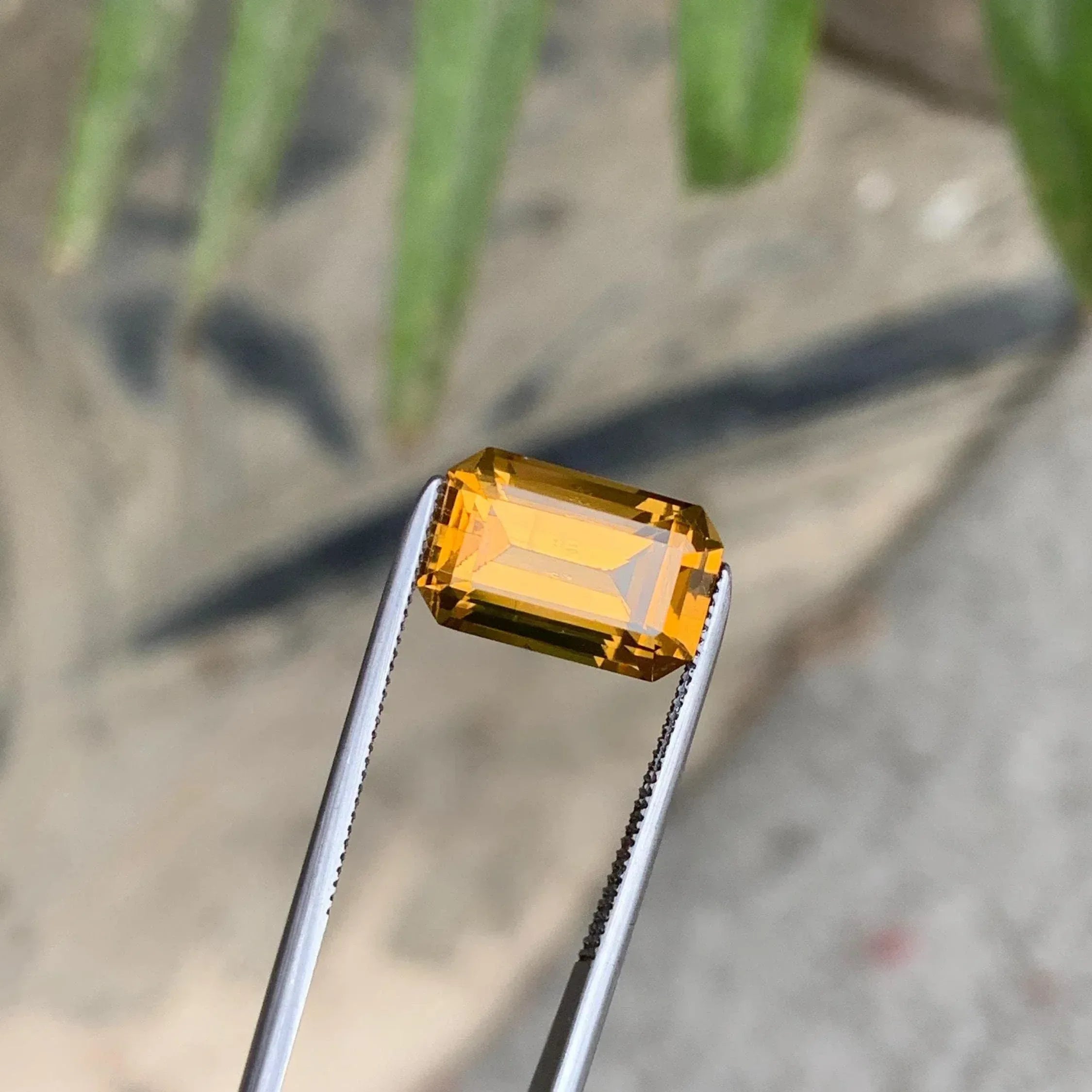Chrome Yellow Citrine: 3.95 CTS Emerald Cut Loose Gemstone Secondary image