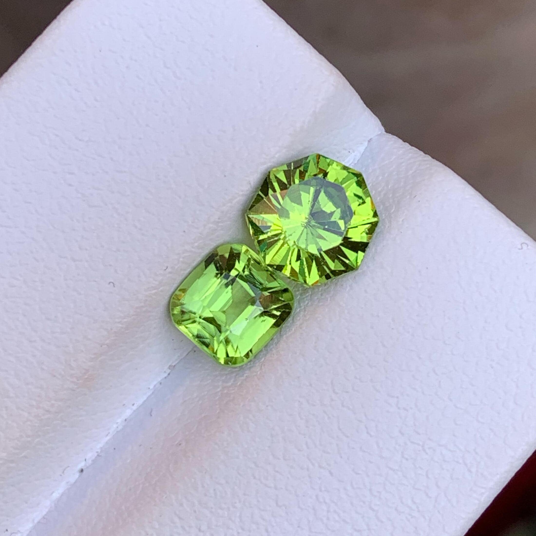 Natural Green Peridot Stone: 3.25 CTS, Pakistani Origin
