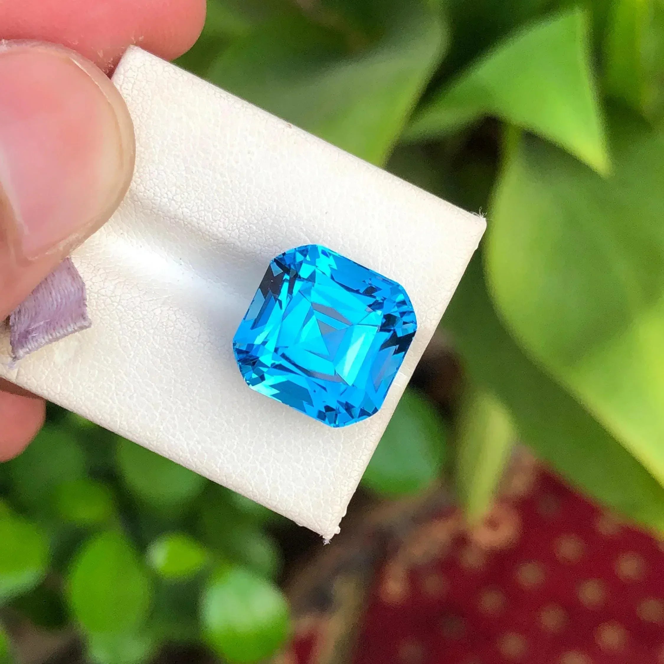 Electric Blue Topaz Stone: 15.40 Carat, Loupe Clean Gem, November Birthstone - Splendor Gems