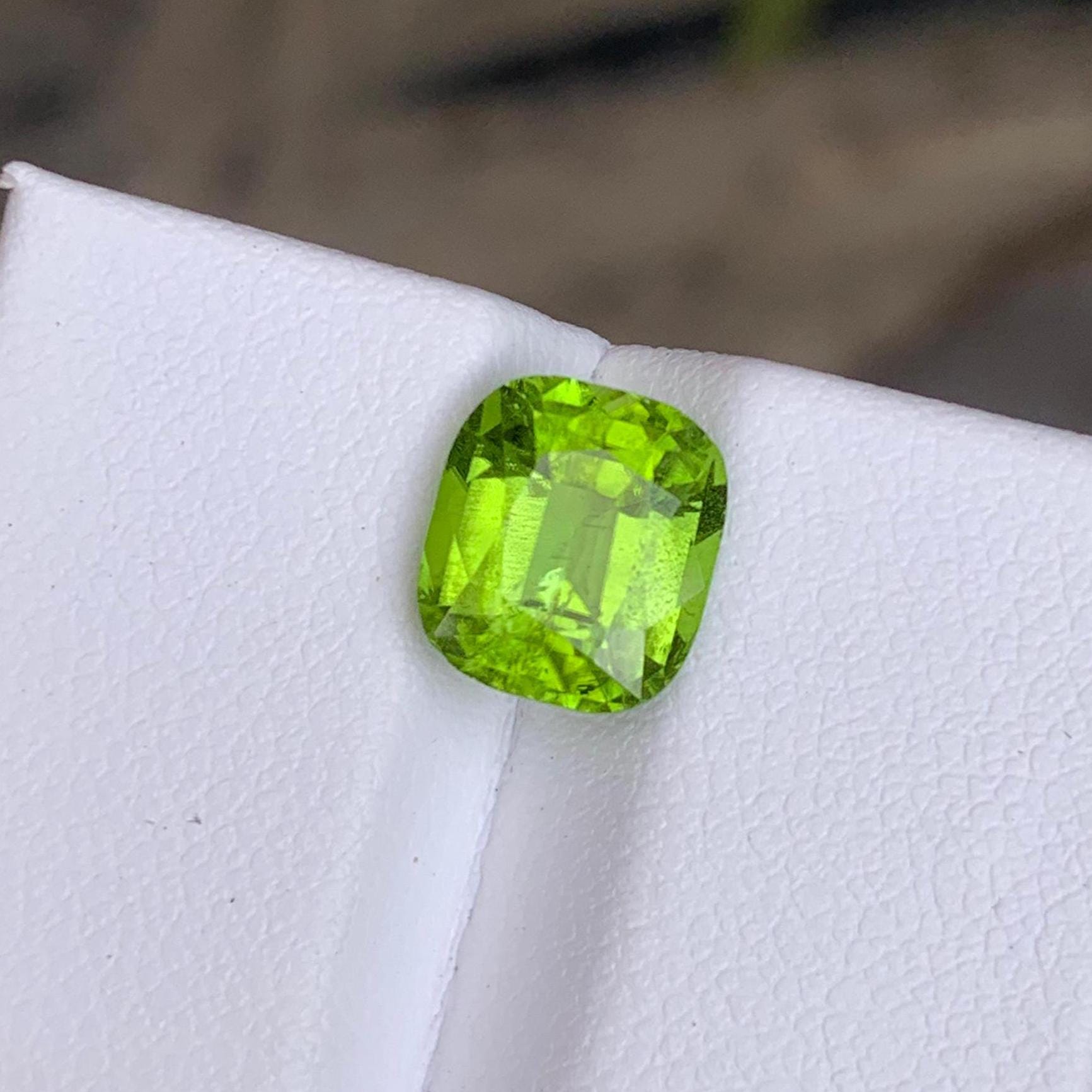 Lime Green Peridot: 1.50 Cts AAA Cushion Cut Gemstone Secondary image