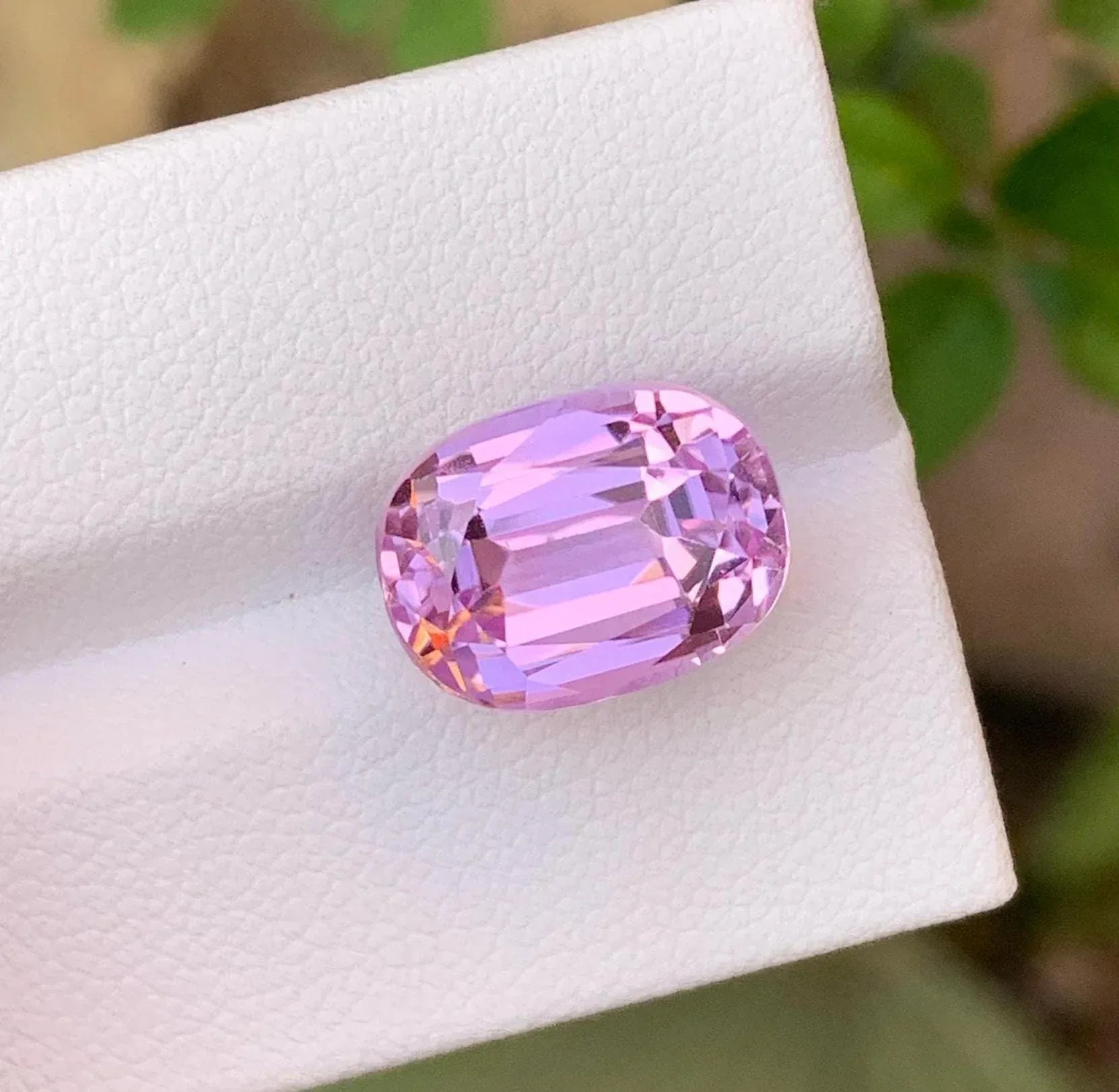 9.80 CTS Loupe Clean Kunzite Gemstone: Faceted Cushion Cut Secondary image