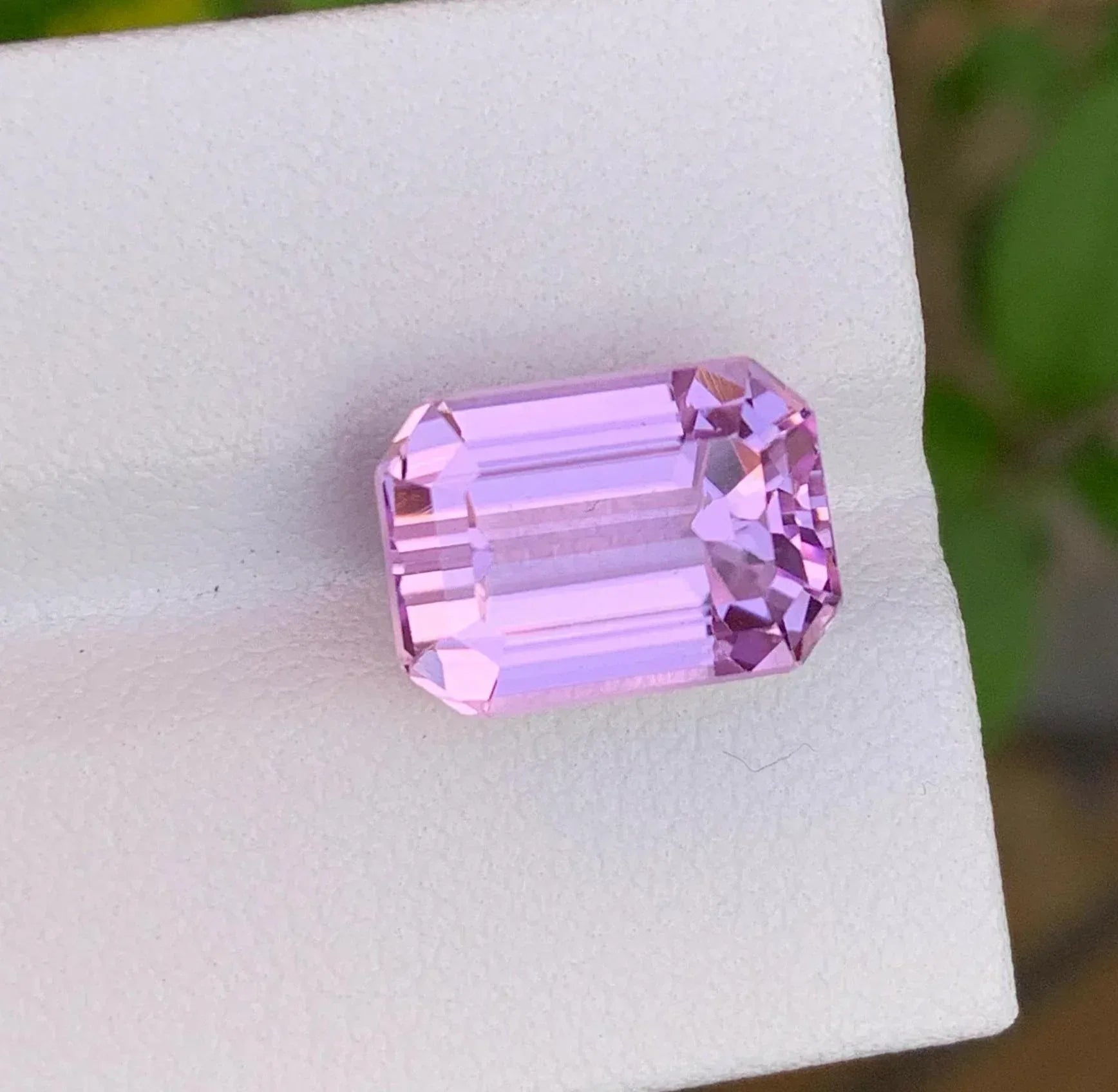 Emerald Cut Kunzite Stone: 9.45 CTS Loose Gemstone - Splendor Gems