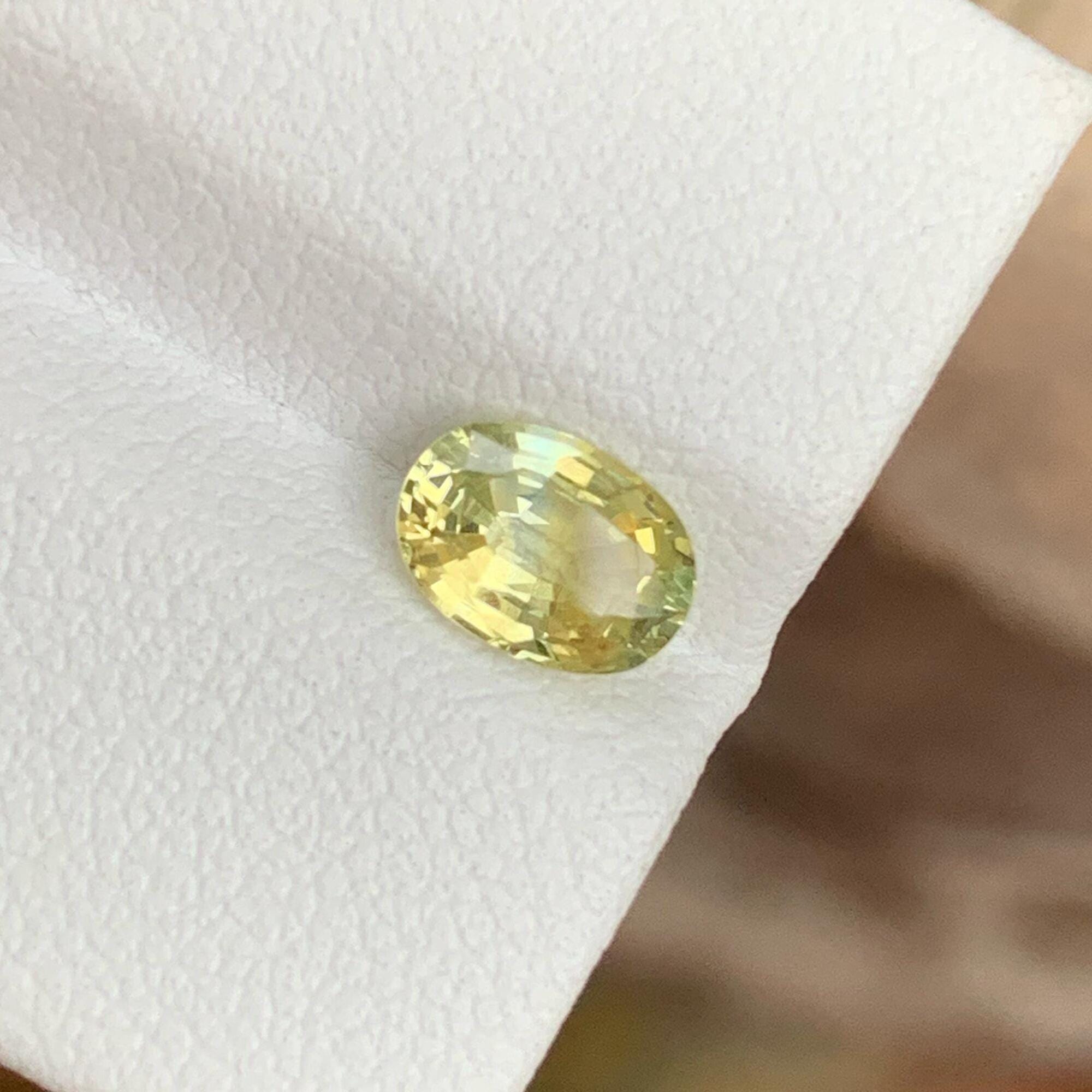 Natural Sapphire 1.15 Ct Oval Cut Loose Gemstone - September Birthstone Main image