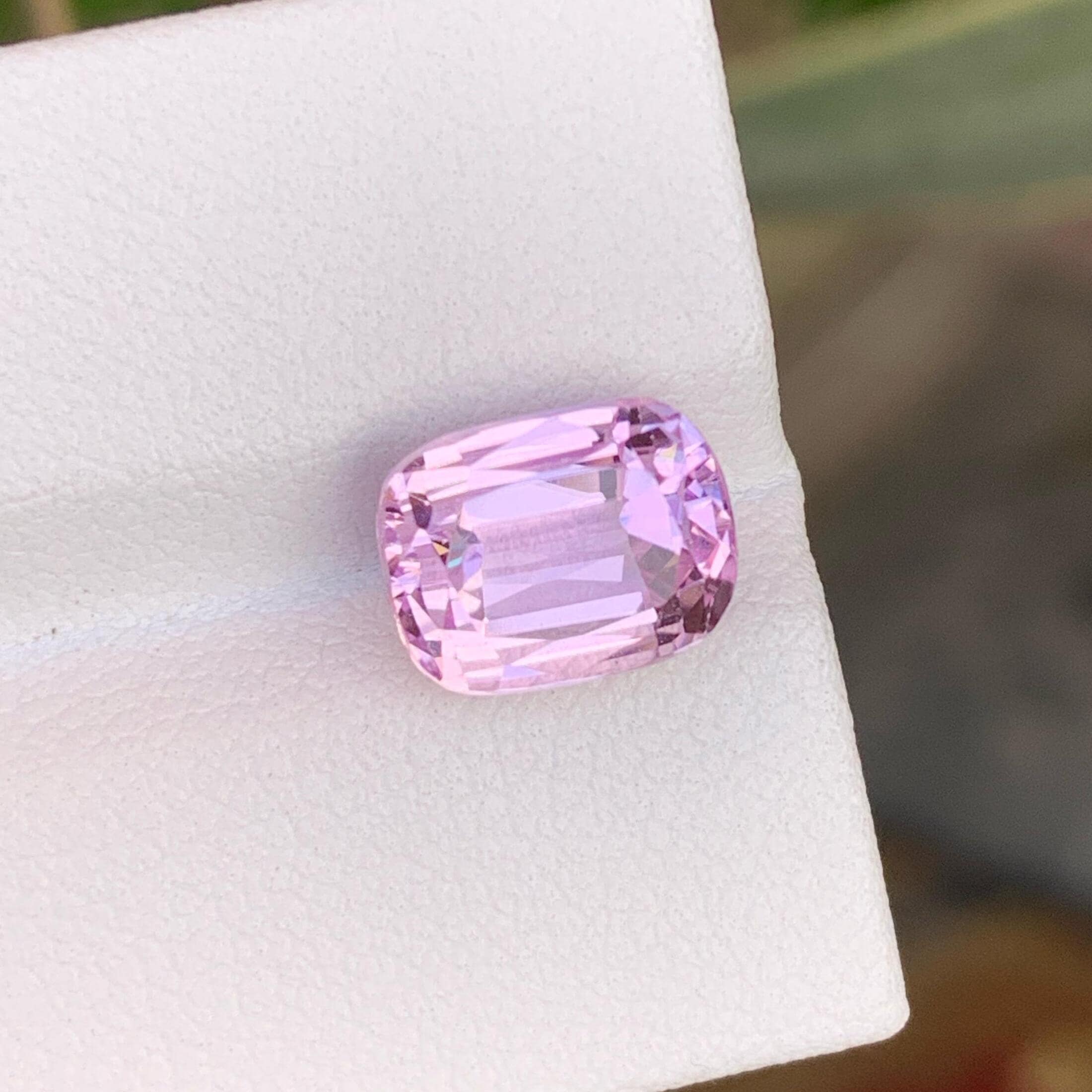 Pale Lilac Kunzite Gemstone: 4.40 CTS, Eye Clean, Afghanistan Origin