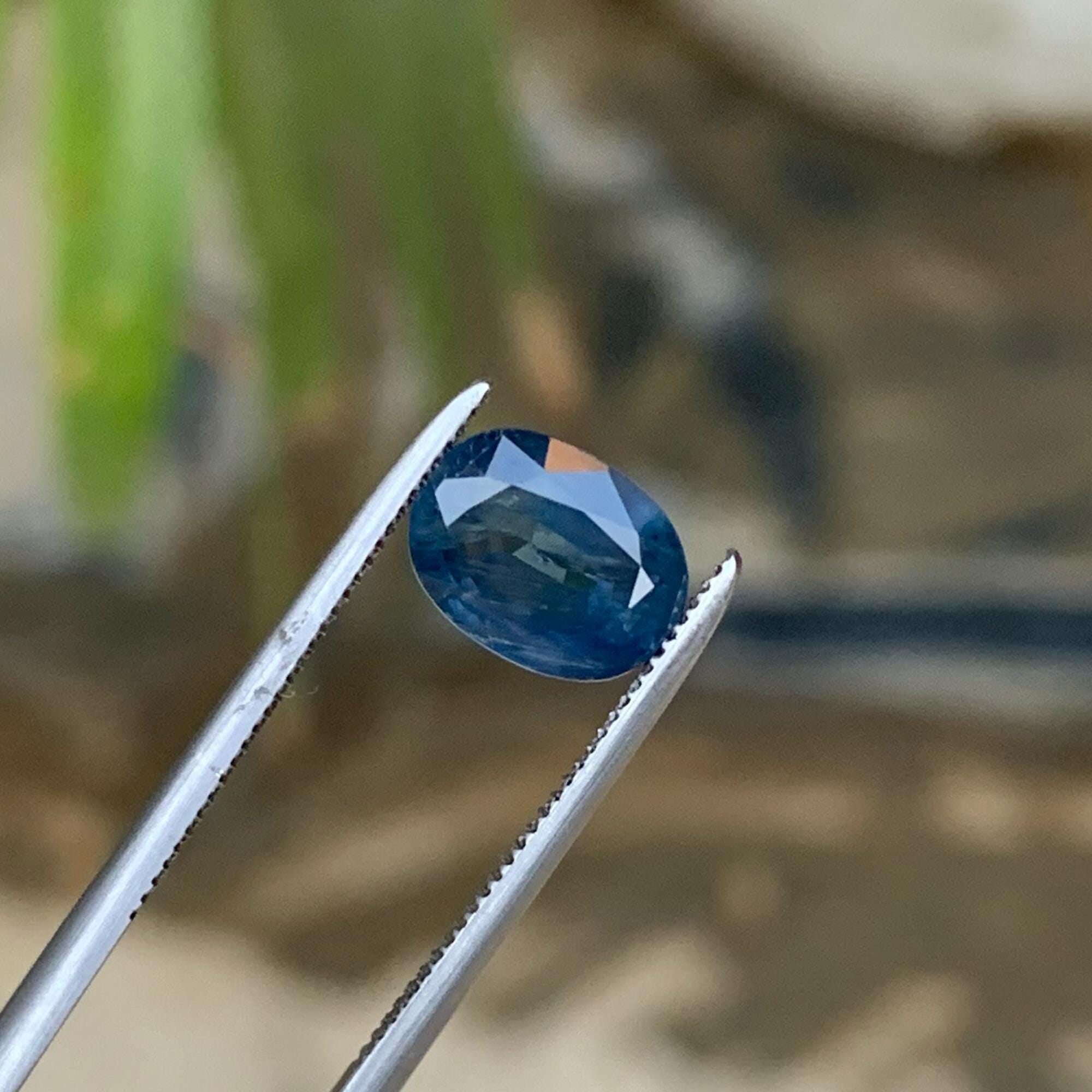 Oval Blue Sapphire Gemstone: Loose Sri Lanka Sapphire, 2.25 Cts