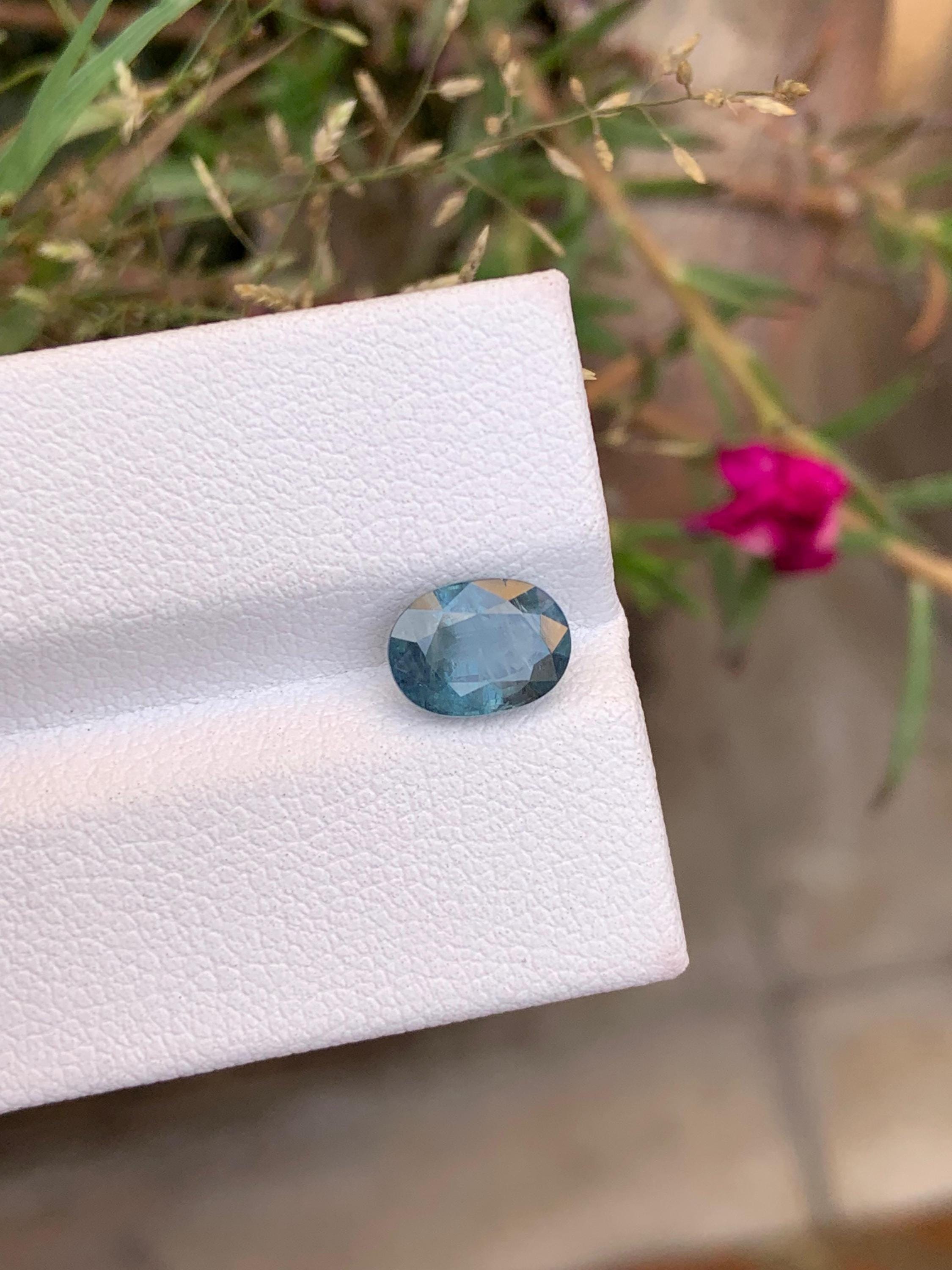 Sri Lankan Blue Sapphire Gemstone: 1.10 Ct Heated Loose Stone