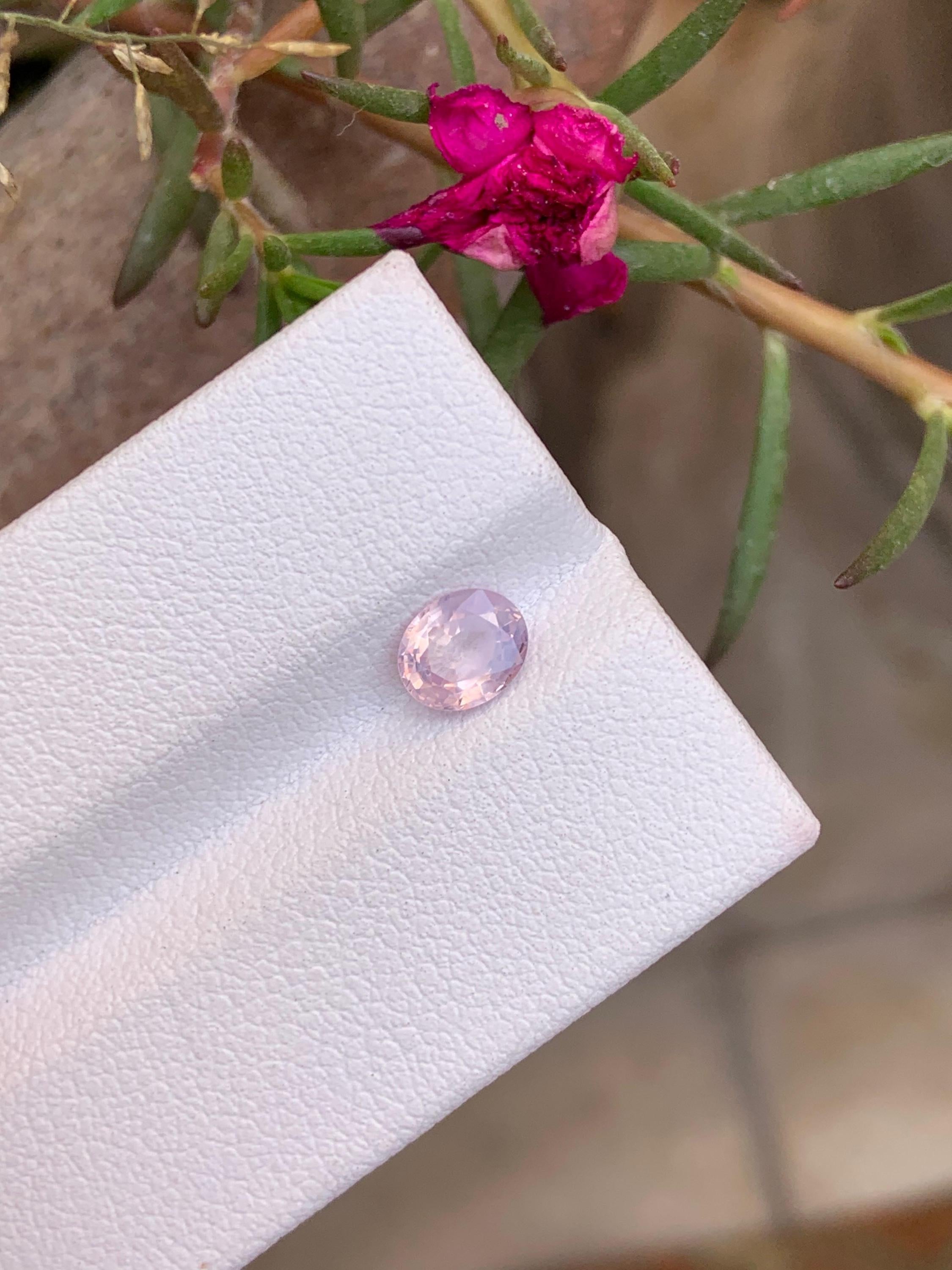 Natural Sapphire Gemstone: 0.85 Cent Faceted Cushion Cut Loose Stone