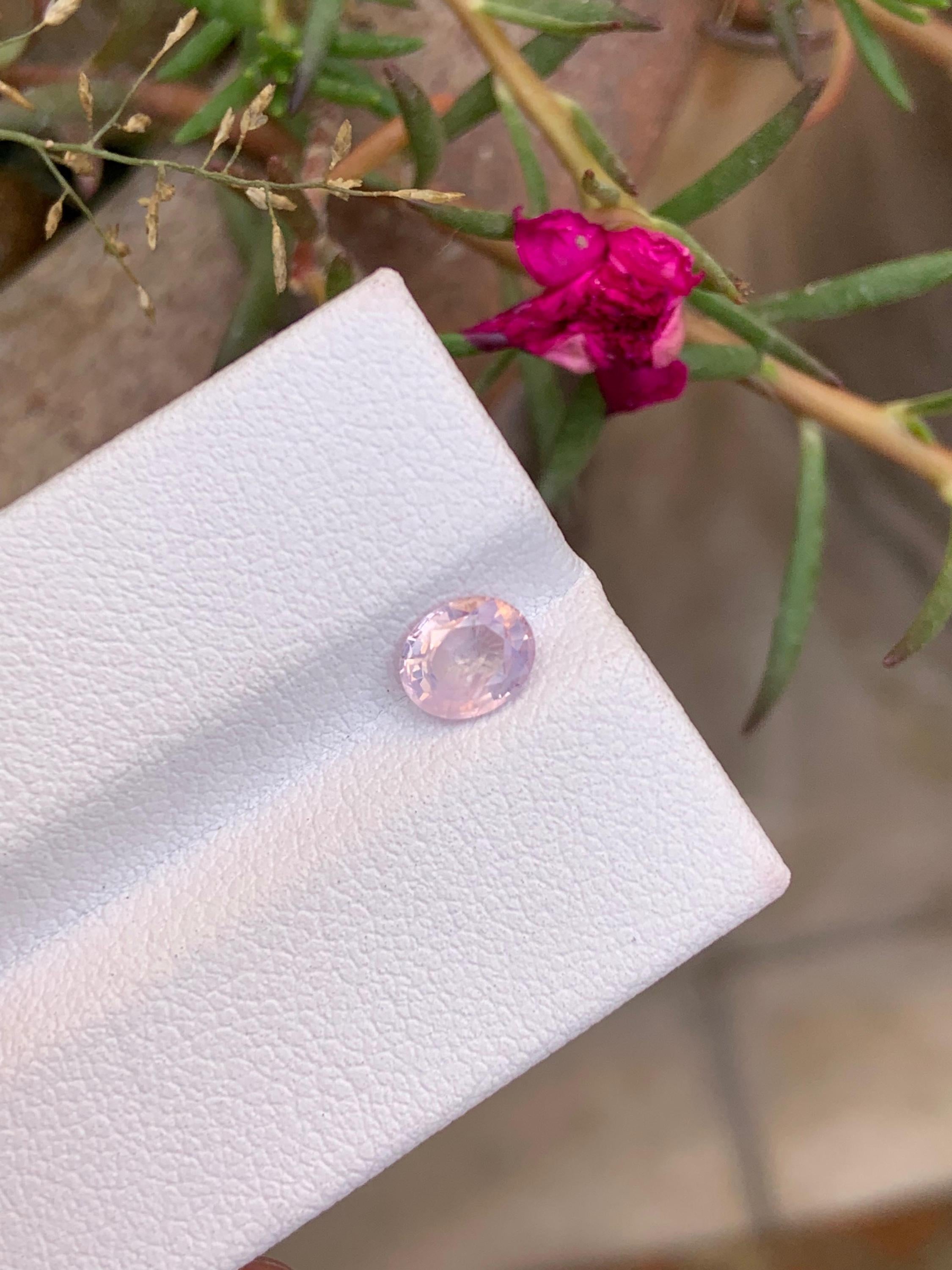 Natural Sapphire Gemstone: 0.85 Cent Faceted Cushion Cut Loose Stone